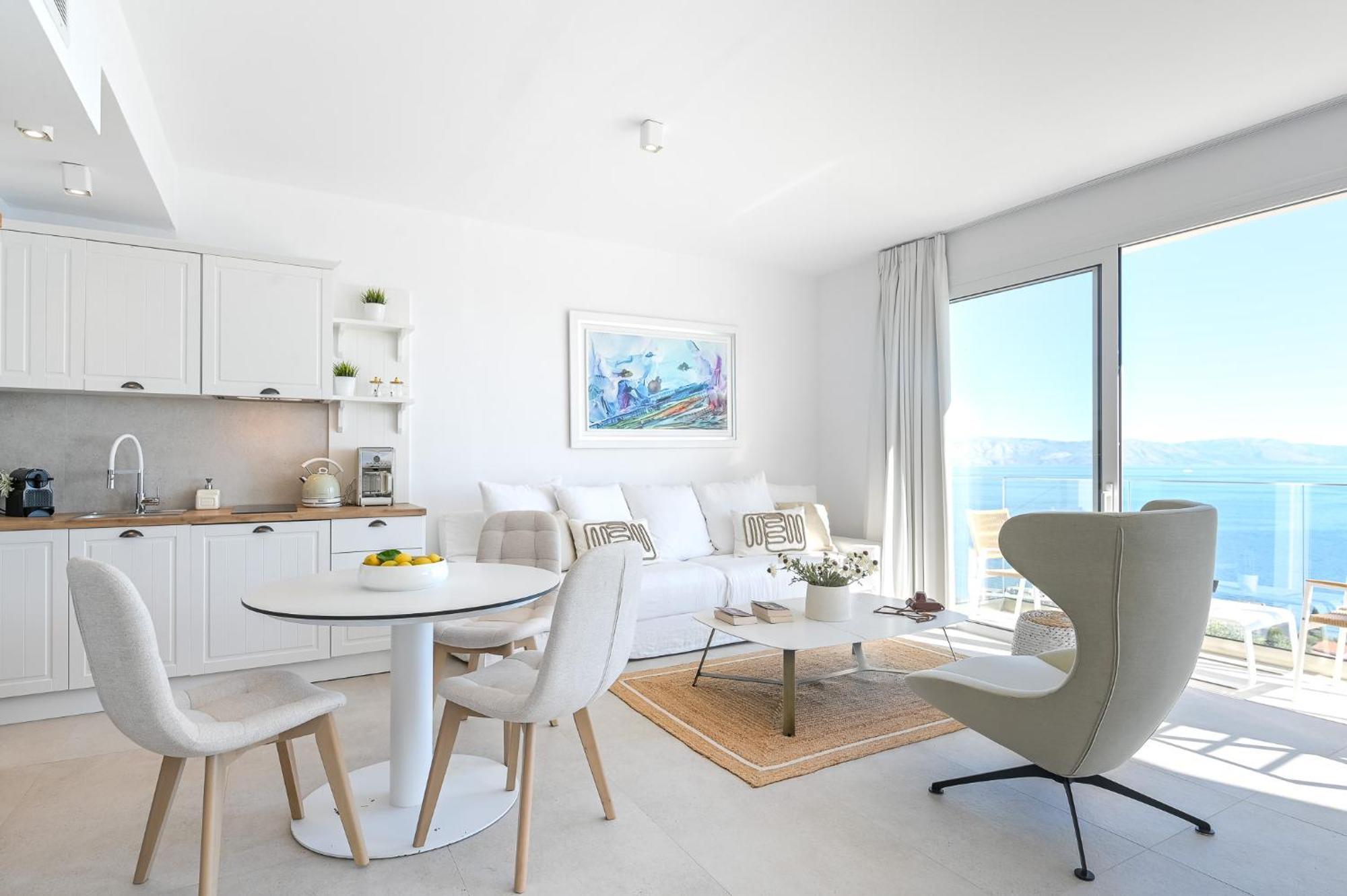 Achillion Luxury Corfu & Apartament Perama (Corfu)