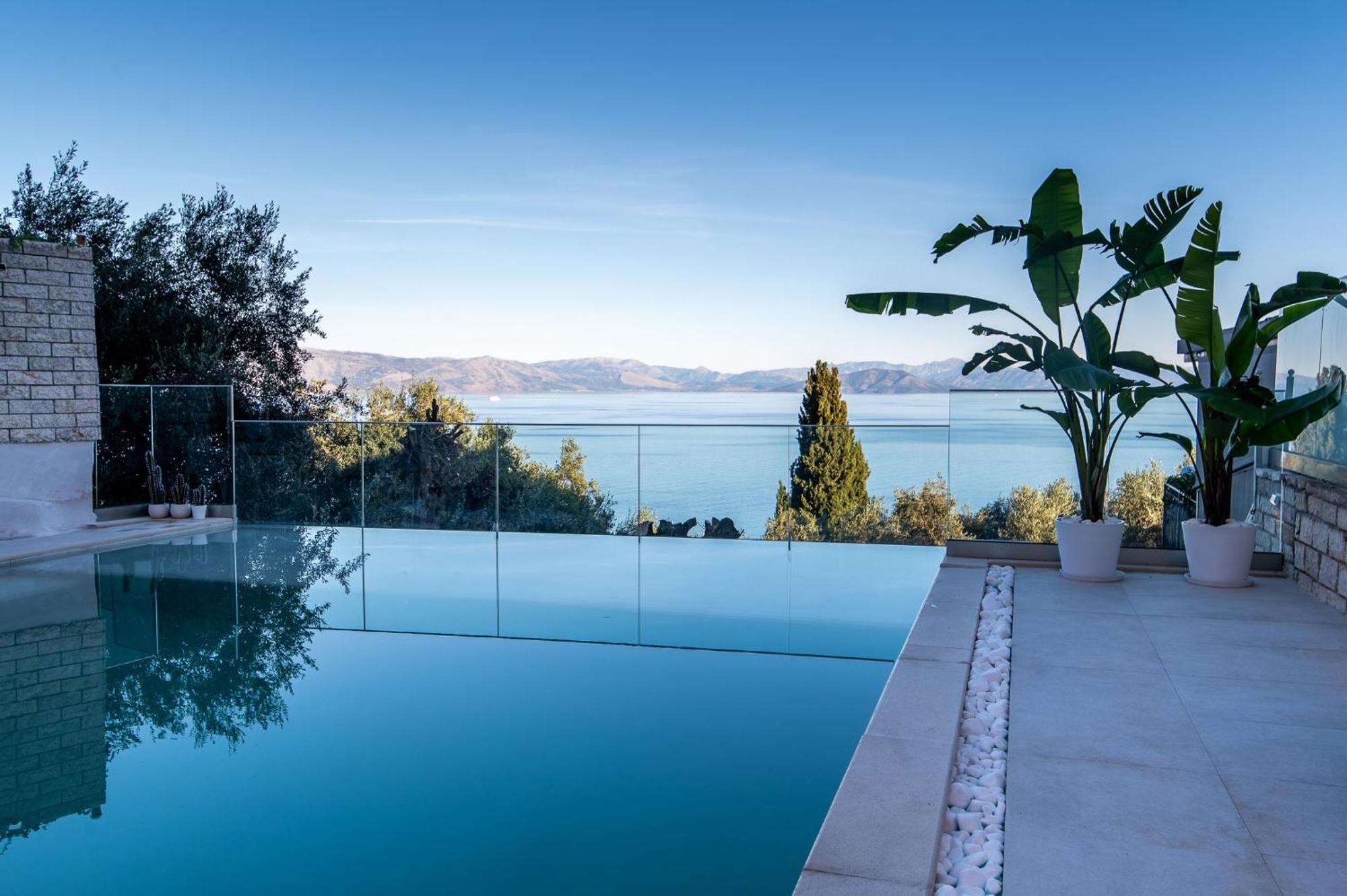 Achillion Luxury Corfu & Perama (Corfu)